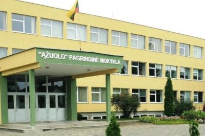 Švietimo ir mokslo ministerija pasiūlė jungti „Nemuno“ ir „Ąžuolo“ mokyklas
