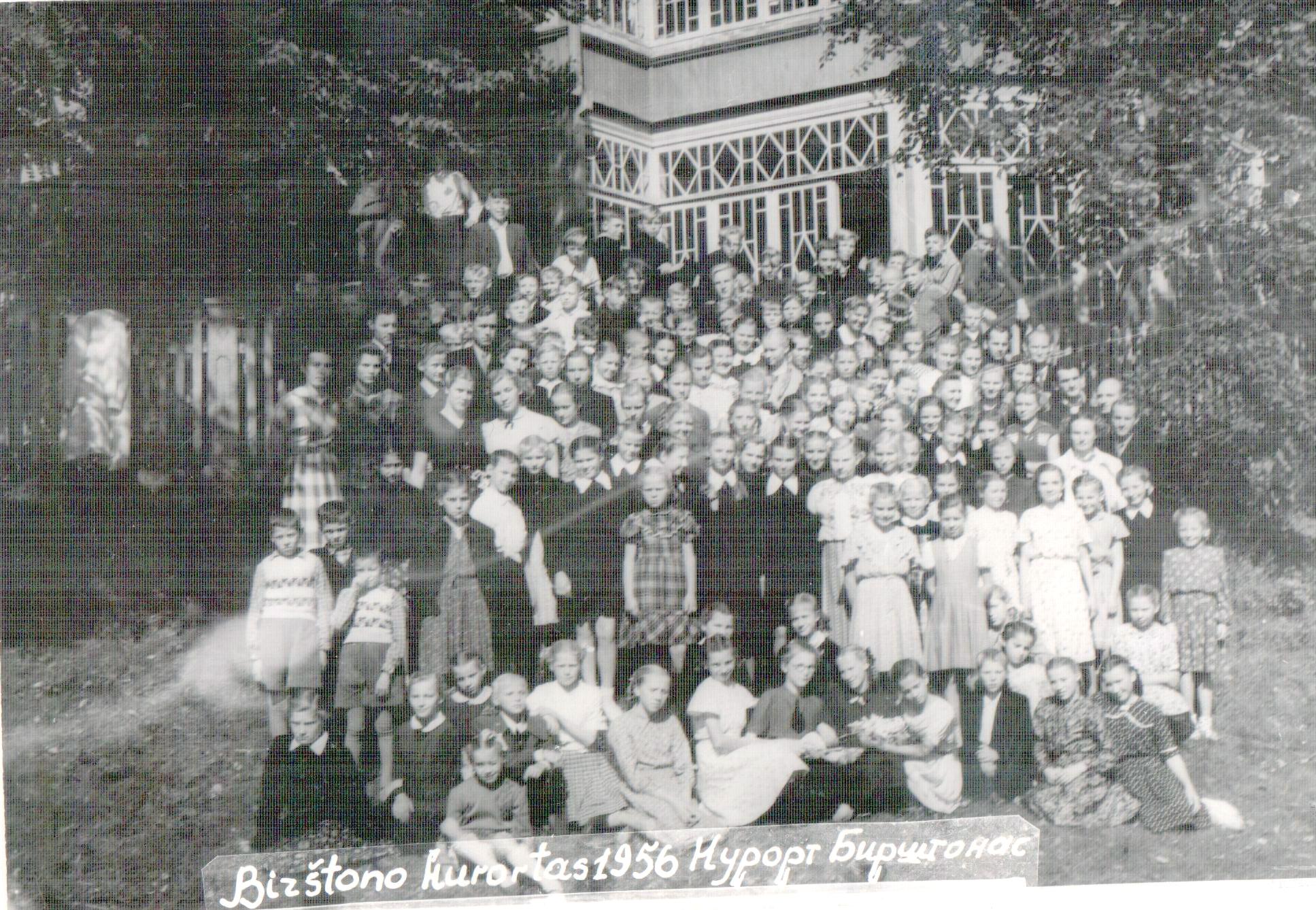 Birštono gimnazijos istorijos puslapiai A. Kabašinsko viloje