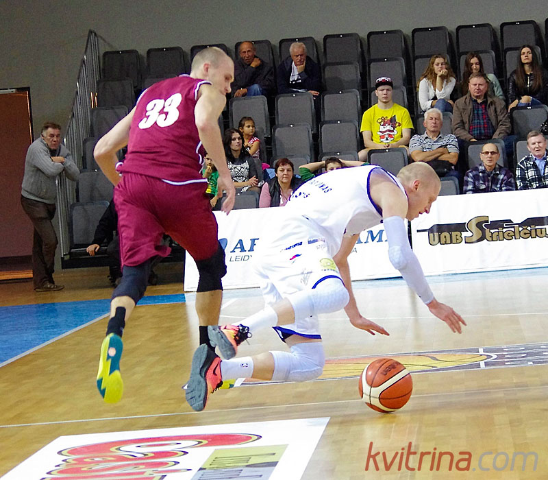 „Vytauto“ krepšininkai LKL čempionatą pradėjo sutriuškindami „Lietkabelį“