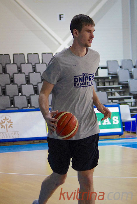 Serhij Zahreba (ūgis – 214 cm, svoris – 105 kg)
