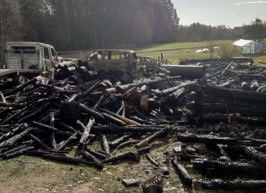 92393449_257226692115521_2338291328221184000_n