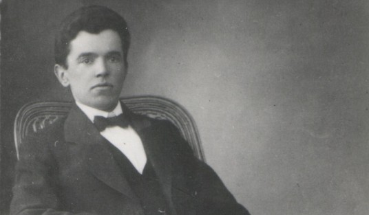 1908m. Papiles pradzios mokyklos mokytojas