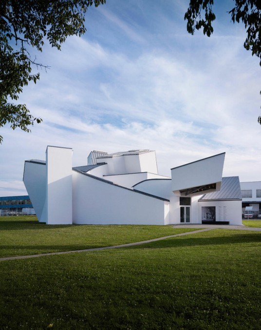 8 - Vitra - Germany