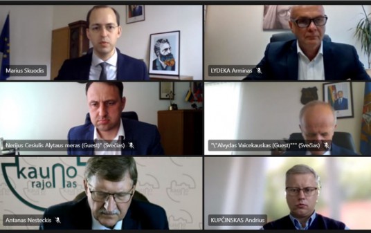 8333_fe8ac3e5414a7c371fa645afb146b11d