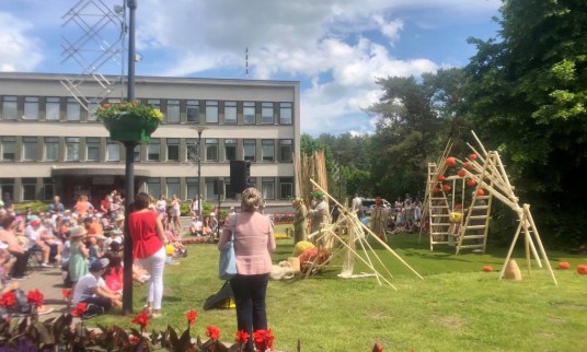 193667085_910343766482123_2897888151569212878_n (1)