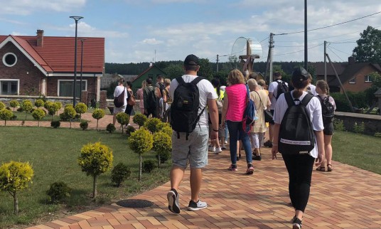 202887947_347073393545909_411153127711711450_n