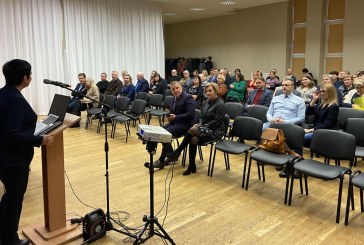 Prienų „valstiečiai“ ataskaitiniame susirinkime pasidžiaugė naujų narių gausa, maksimaliu rinkimų sąrašu ir išklausė politinę Seimo nario paskaitą