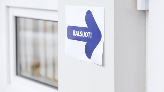 Balsuoti