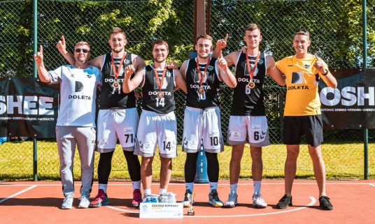 284493869_568396561464793_5262455211206696081_n