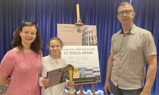Lina Bendoraitienė, Dominyka Juškaitė, Mindaugas Labanauskas